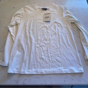 Bob Mackie Women’s White Long Sleeve Shirt. Item # 11256